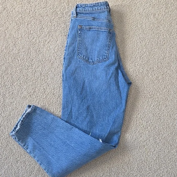 Abercrombie & Fitch The 80's Mom High Rise Distressed Jeans 28 Long - Picture 12 of 12